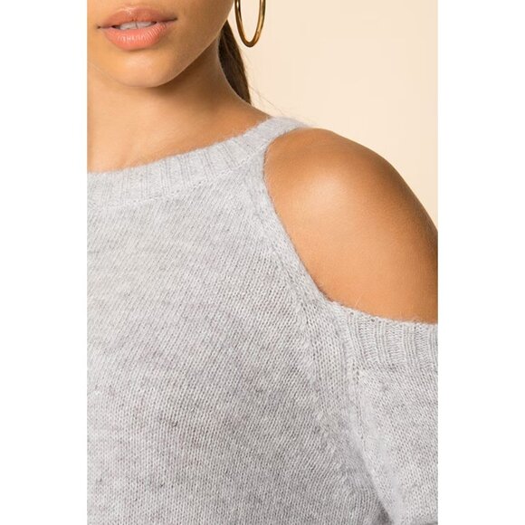 superdown Aldis Cold Shoulder Sweater in Grey - Picture 3 of 15